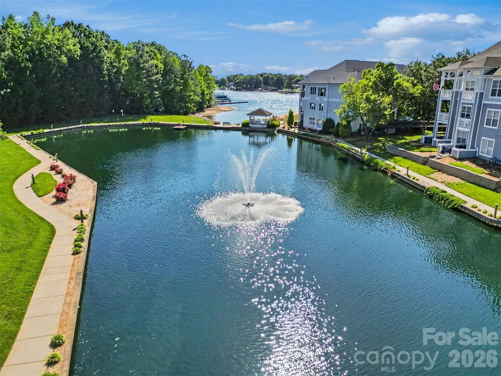 18726 Nautical Drive Cornelius NC 28031
