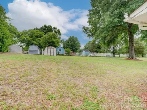 117 Piedmont Drive Kannapolis NC 28081