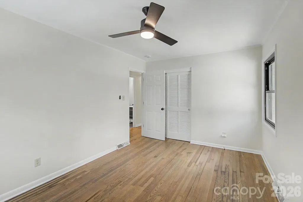 5 Kent Place Asheville NC 28804