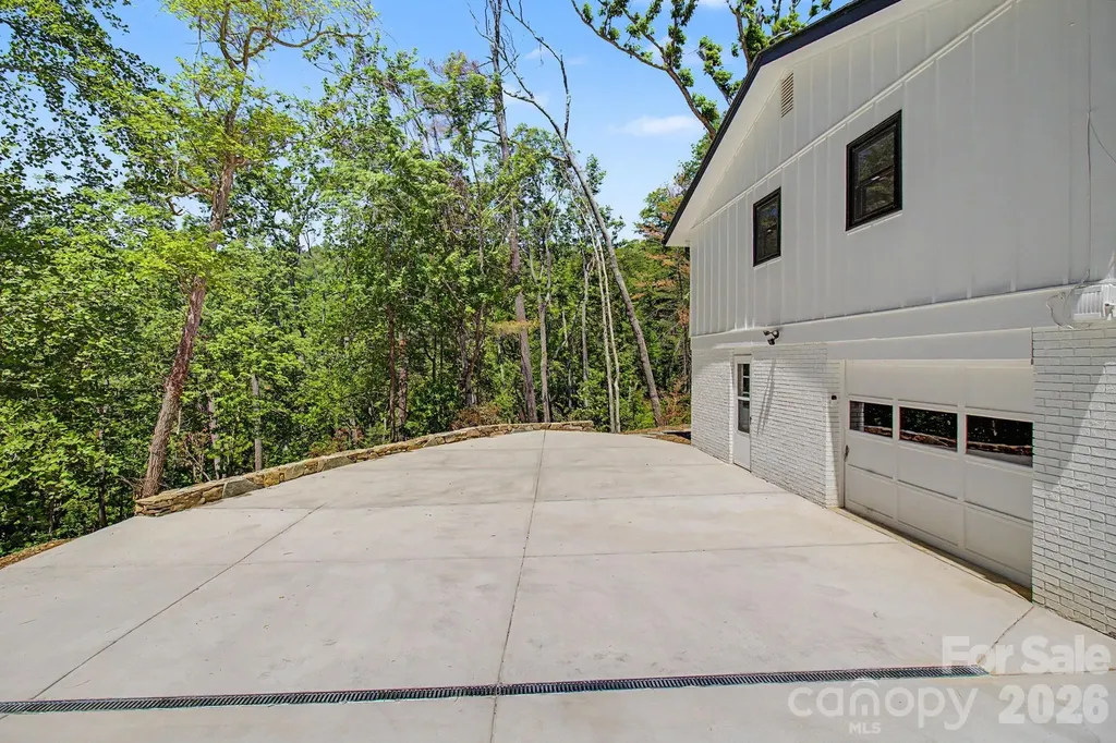 5 Kent Place Asheville NC 28804