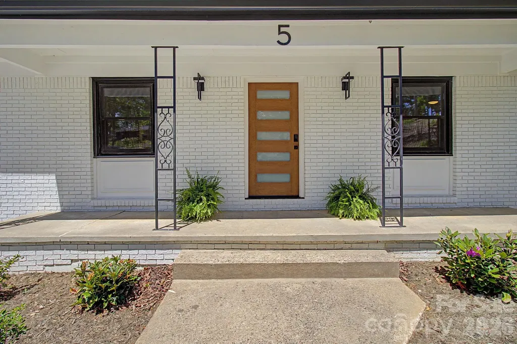 5 Kent Place Asheville NC 28804