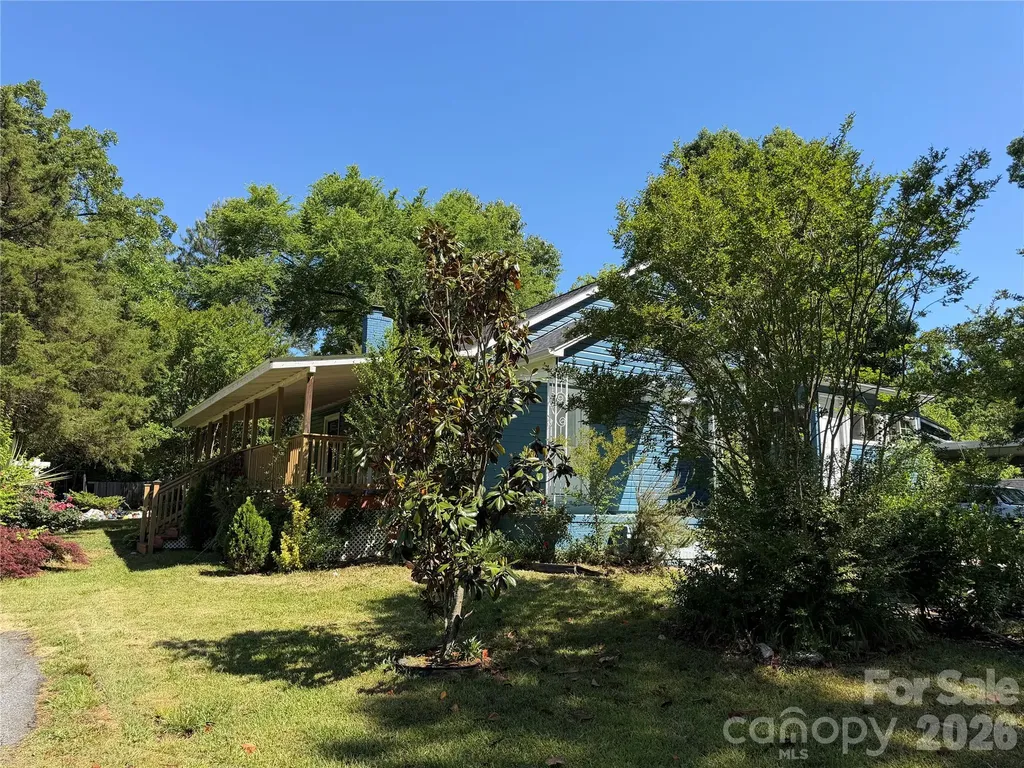 6228 Freedom Drive Charlotte NC 28214