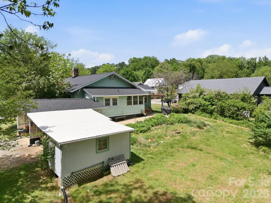77 Pulliam Street Marion NC 28752