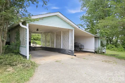 77 Pulliam Street Marion NC 28752