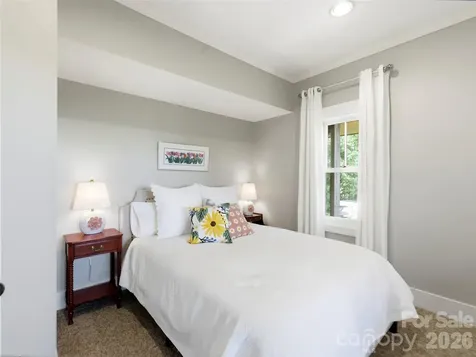 110 Soaring Mountain Drive Waynesville NC 28786