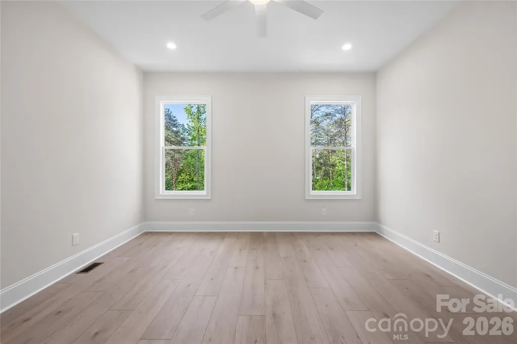 123 Pier Drive Statesville NC 28677