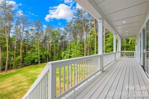 123 Pier Drive Statesville NC 28677