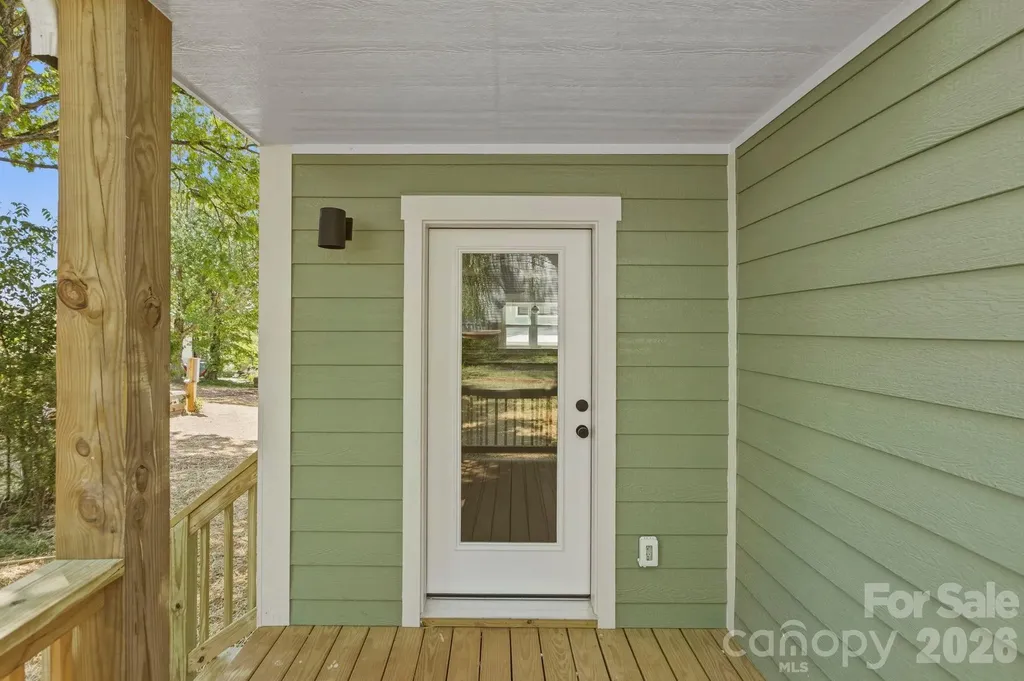 11 Fireside Drive Asheville NC 28806