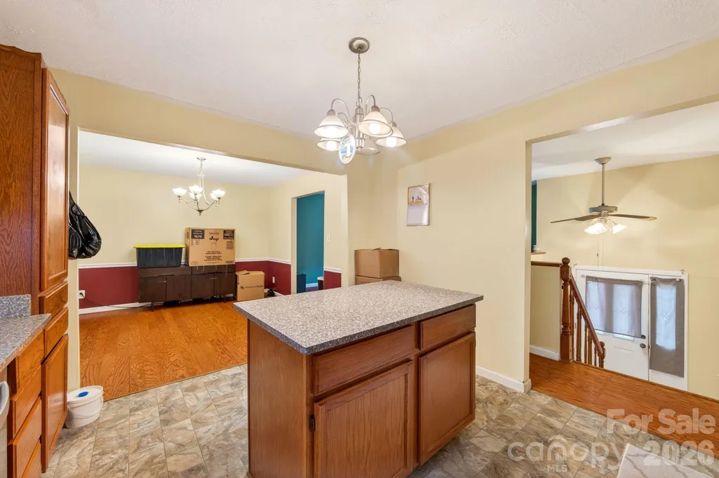 501 Old Farm Road Statesville NC 28625