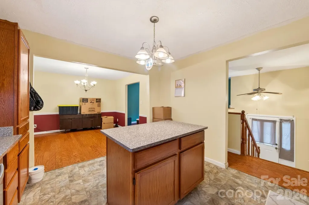 501 Old Farm Road Statesville NC 28625