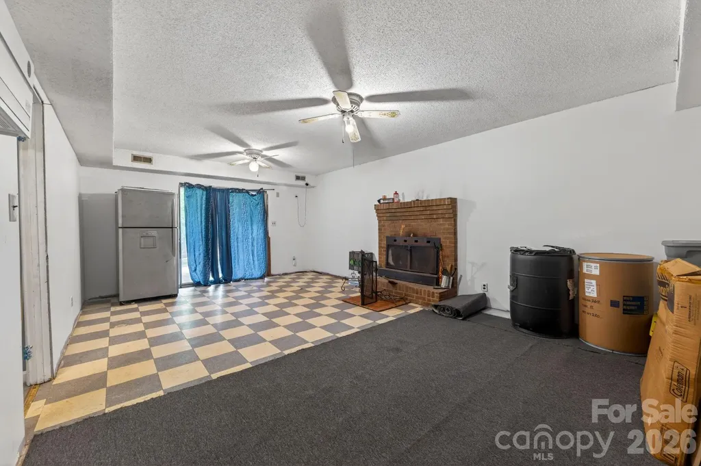 501 Old Farm Road Statesville NC 28625