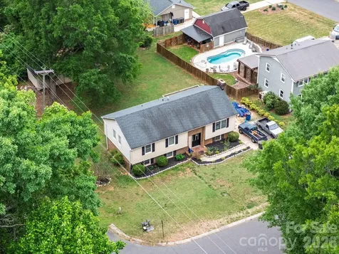 501 Old Farm Road Statesville NC 28625
