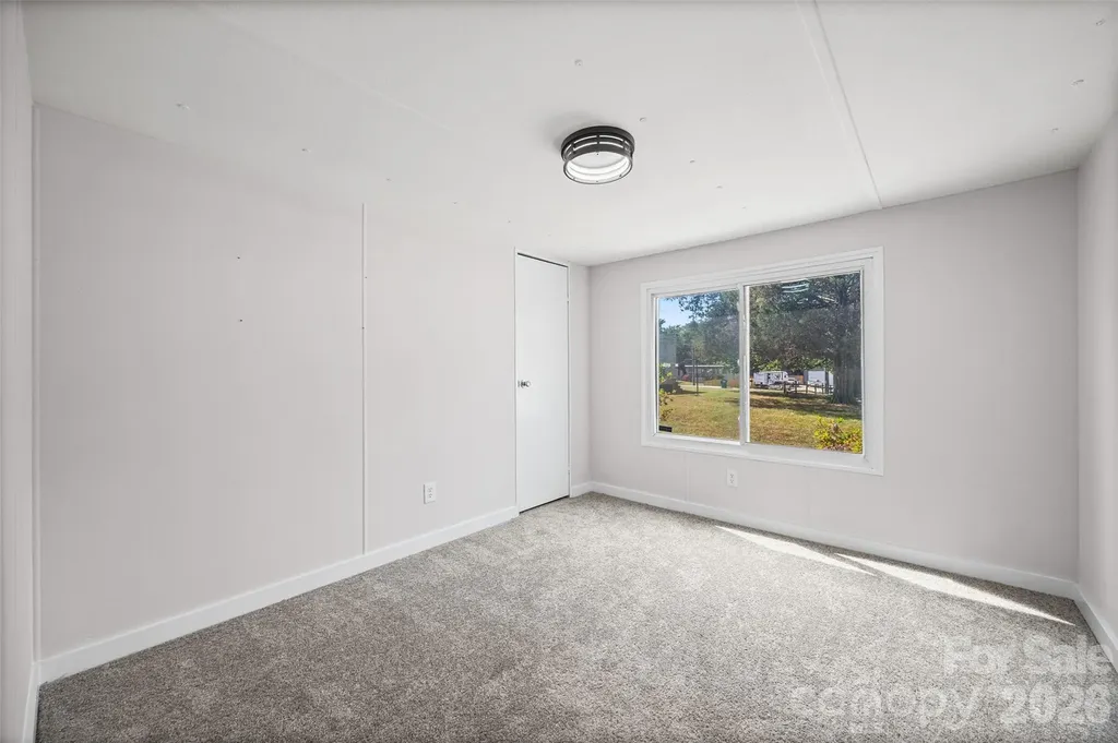 5760 Turner Drive Kannapolis NC 28081
