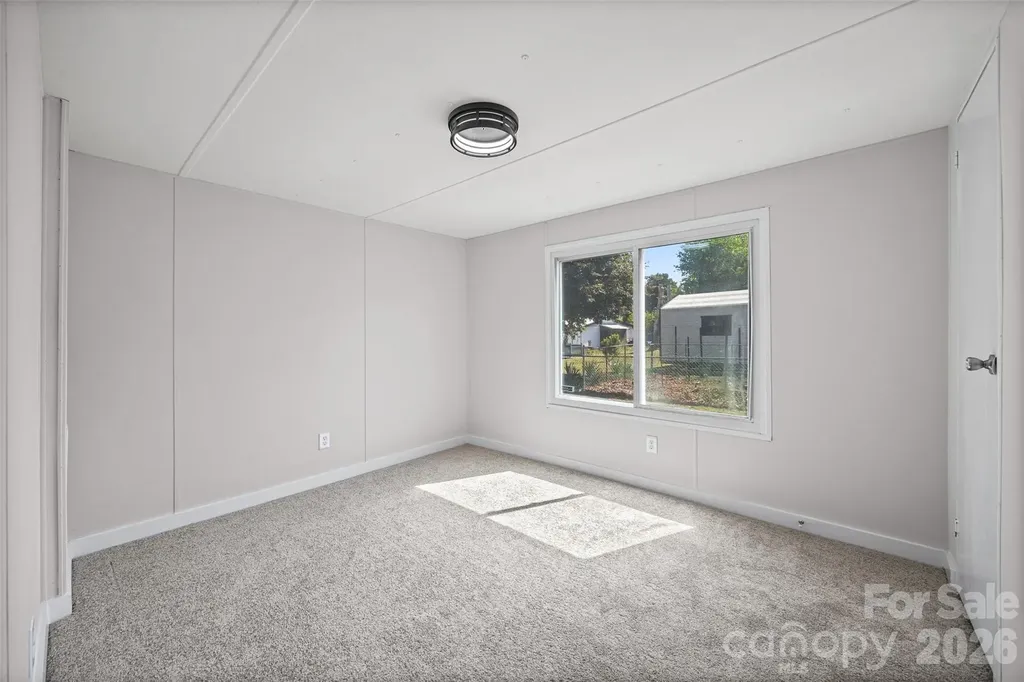 5760 Turner Drive Kannapolis NC 28081