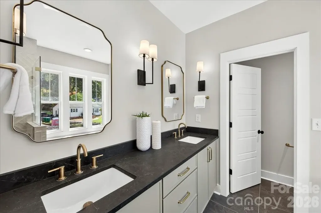 3940 Admiral Avenue Charlotte NC 28205