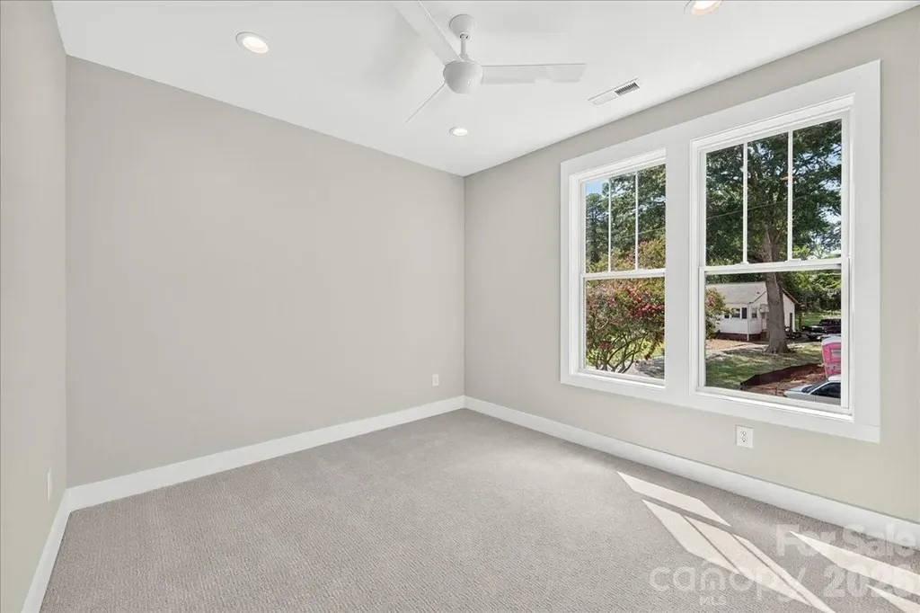 3940 Admiral Avenue Charlotte NC 28205