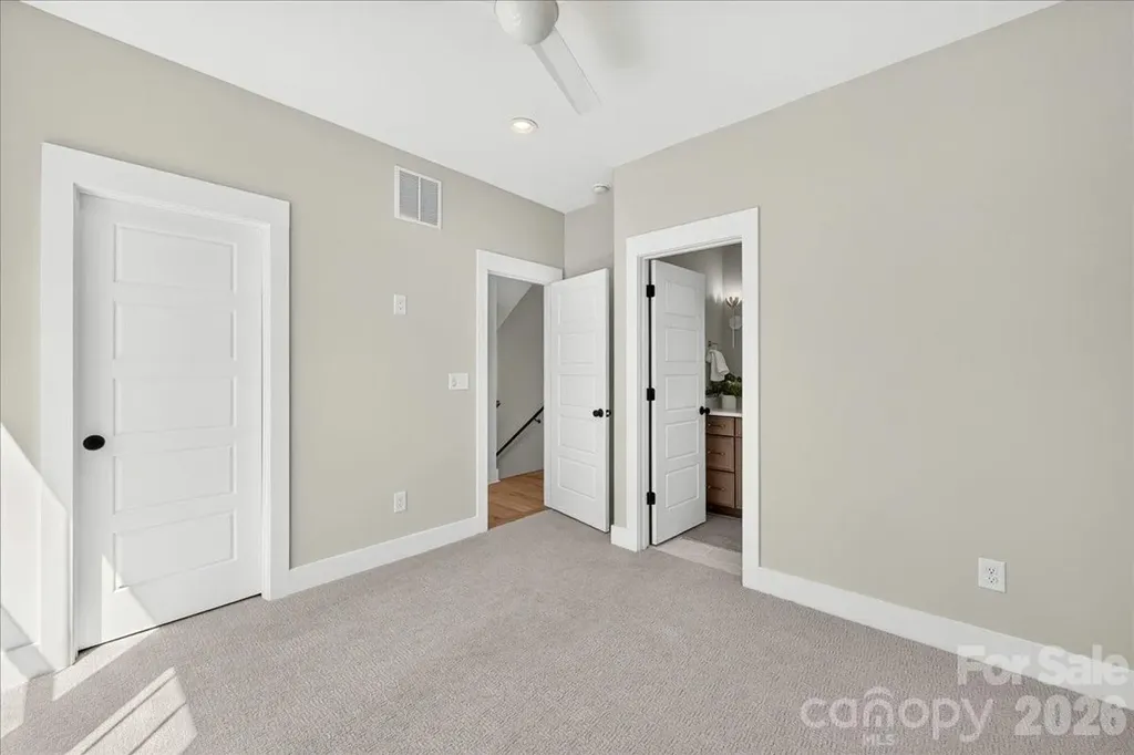 3940 Admiral Avenue Charlotte NC 28205
