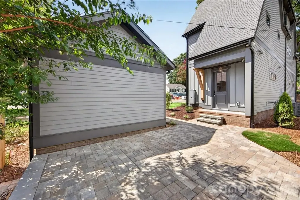 3940 Admiral Avenue Charlotte NC 28205