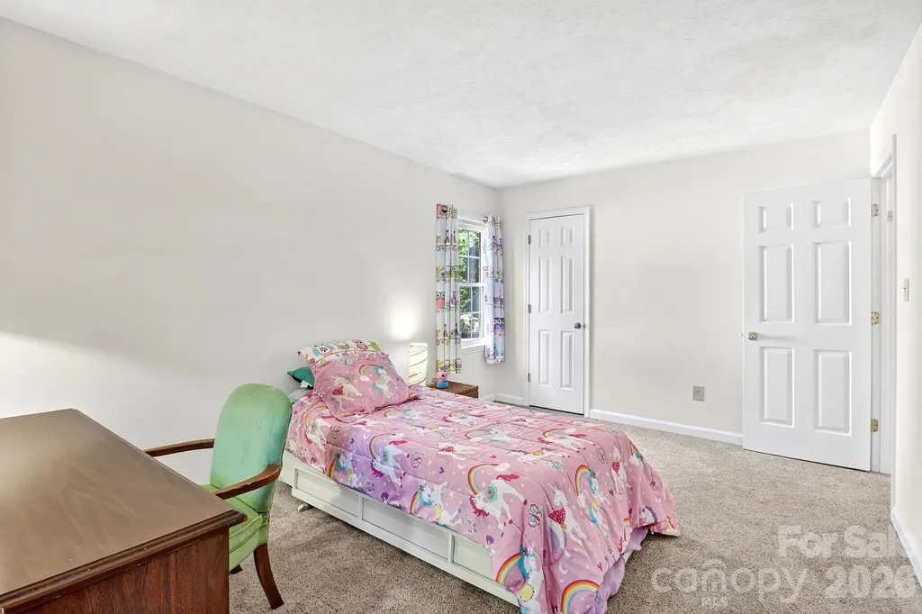 6111 Patrick Place Charlotte NC 28210