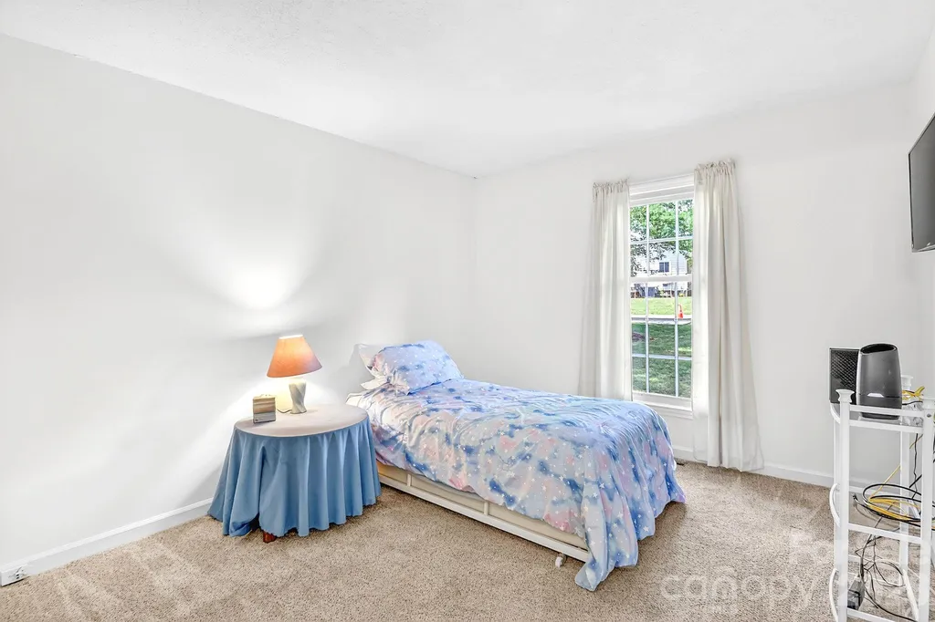 6111 Patrick Place Charlotte NC 28210