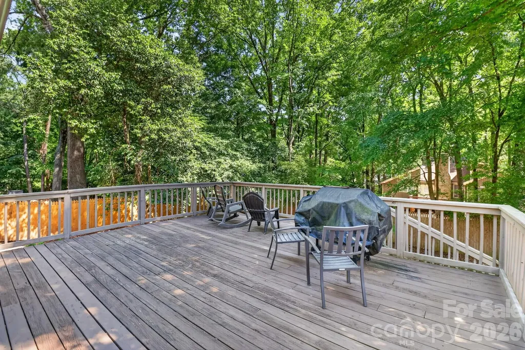 6111 Patrick Place Charlotte NC 28210