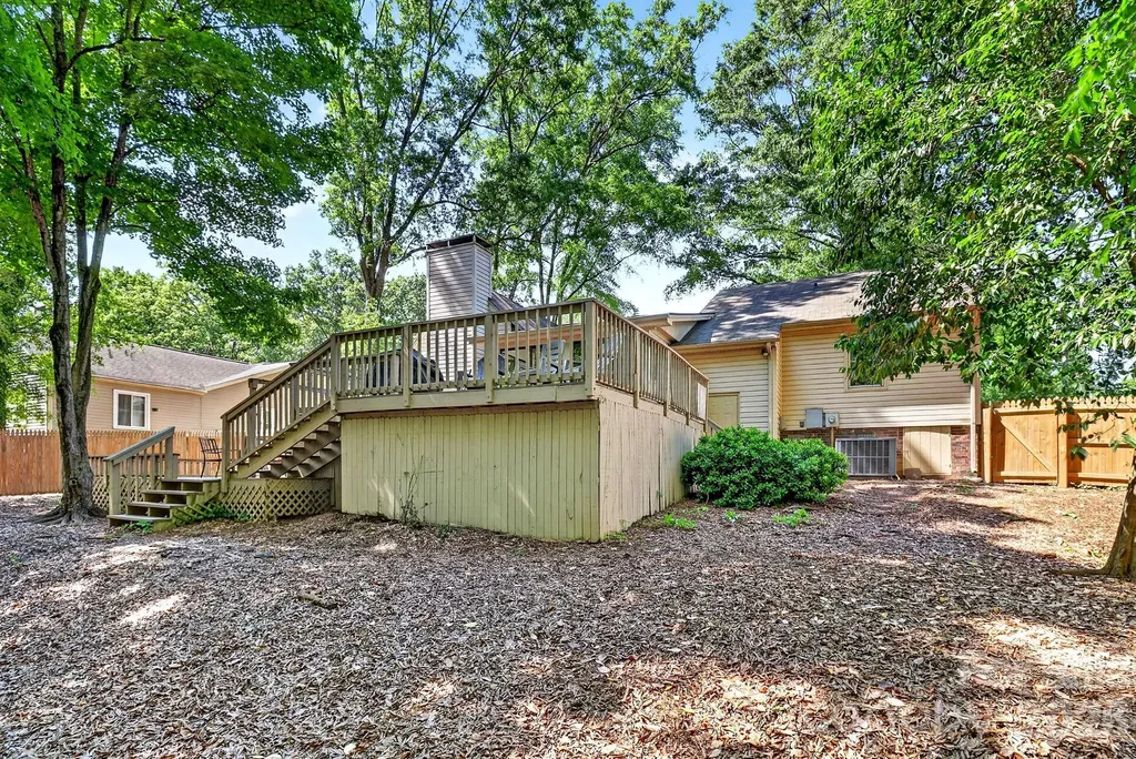6111 Patrick Place Charlotte NC 28210