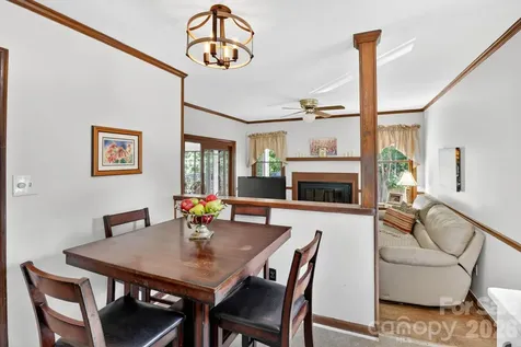 6111 Patrick Place Charlotte NC 28210