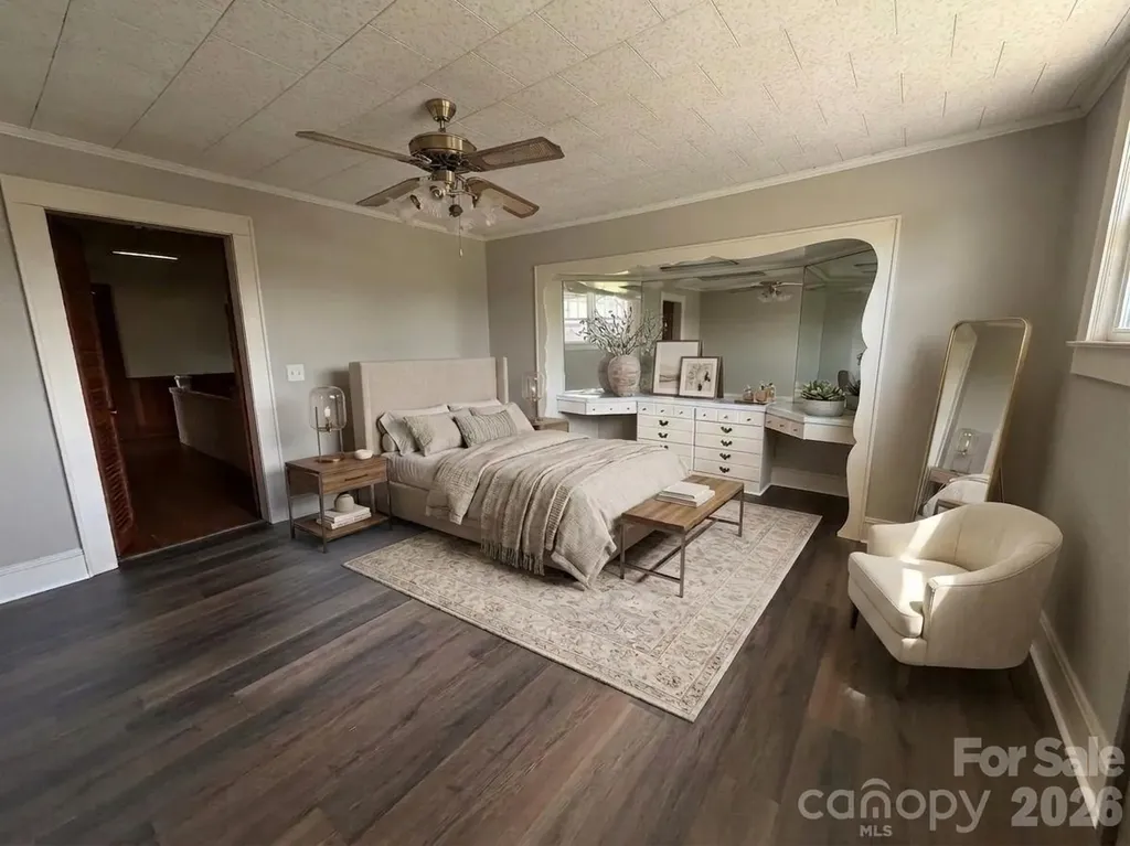 207 W Main Street Maiden NC 28650