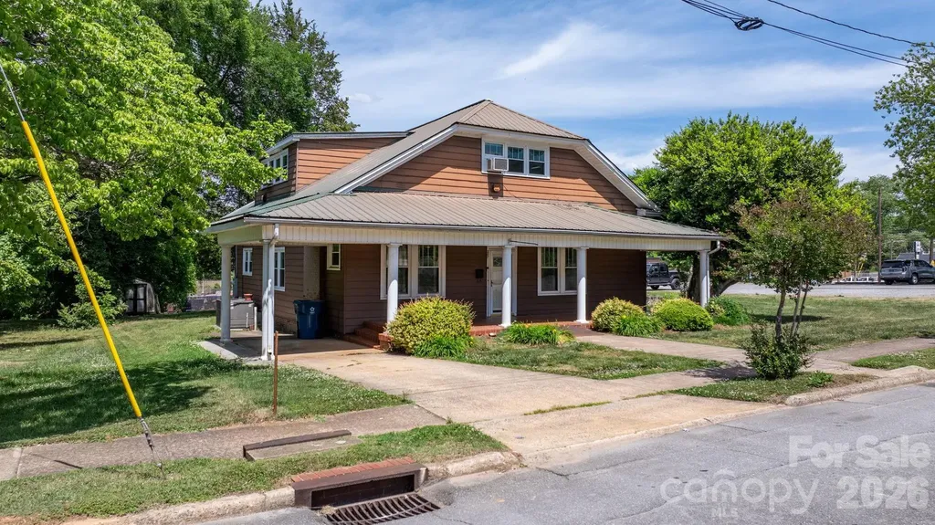 207 W Main Street Maiden NC 28650