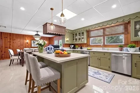207 W Main Street Maiden NC 28650