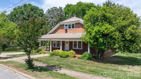 207 W Main Street Maiden NC 28650