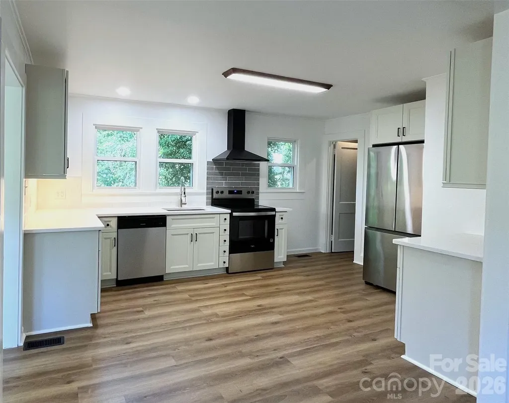 205 Sunrise Avenue Mount Gilead NC 27306