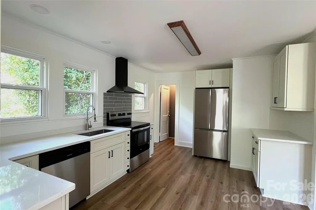 205 Sunrise Avenue Mount Gilead NC 27306