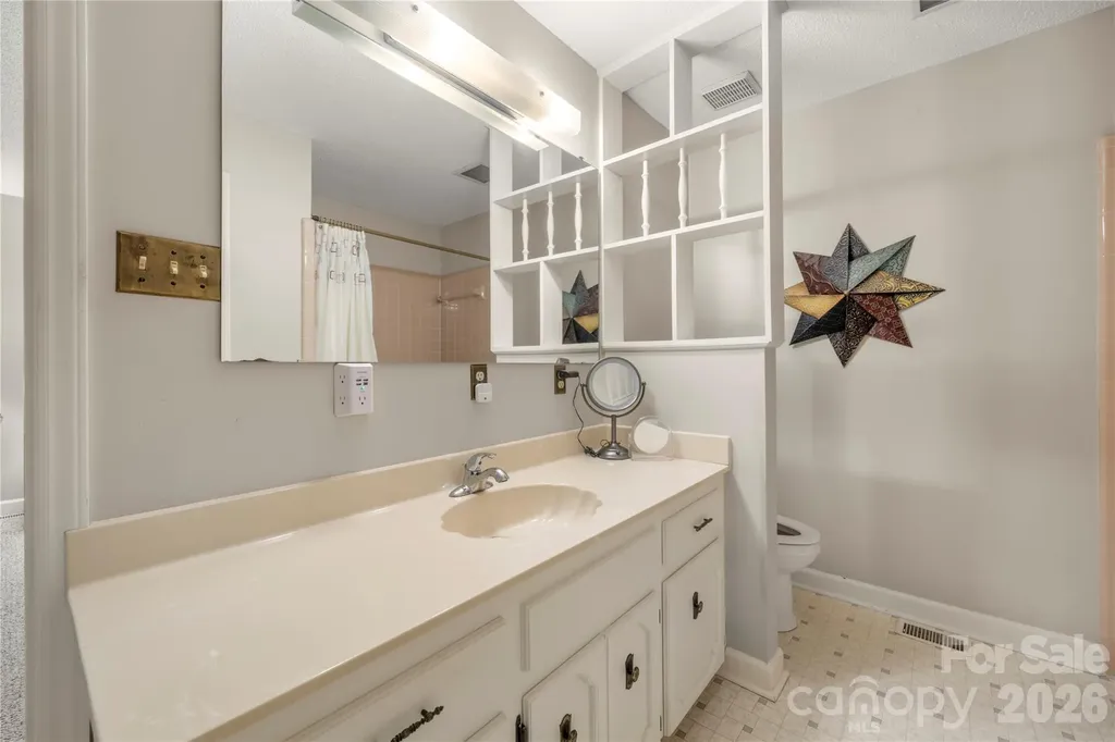 3426 Driftwood Drive Gastonia NC 28056