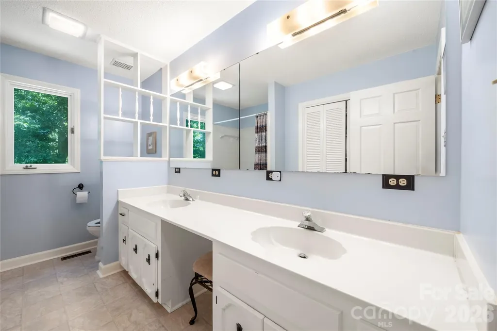 3426 Driftwood Drive Gastonia NC 28056