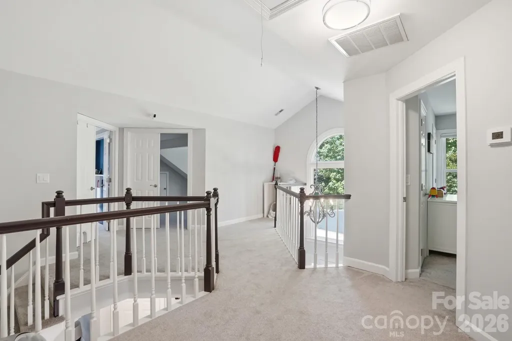 4611 Deer Cross Trail Charlotte NC 28269
