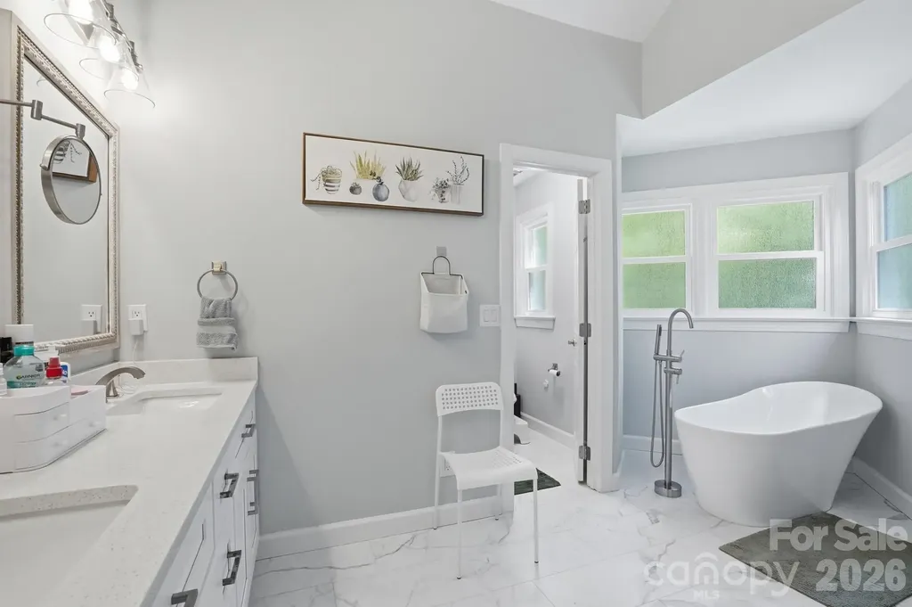 4611 Deer Cross Trail Charlotte NC 28269