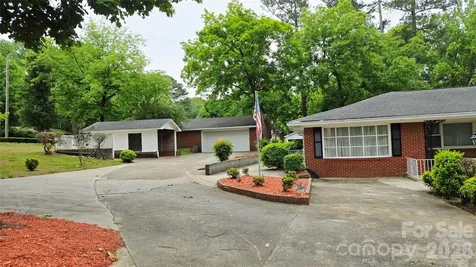 788 Kenmore Street Shelby NC 28150
