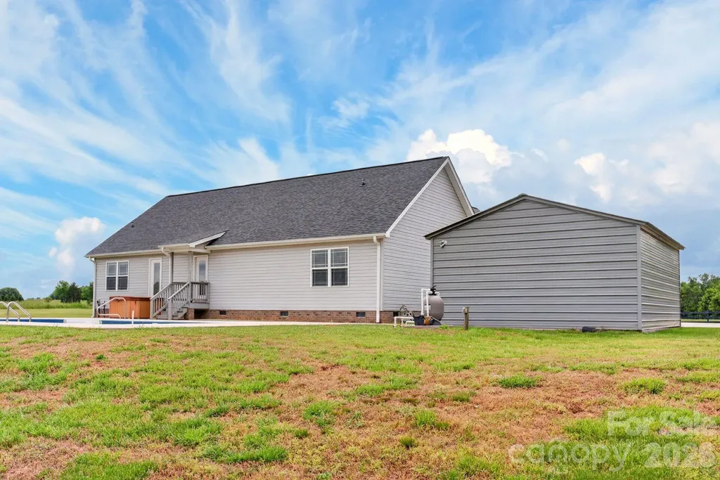 879 Doggett Road Forest City NC 28043