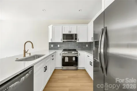 1944 Purser Drive Charlotte NC 28215