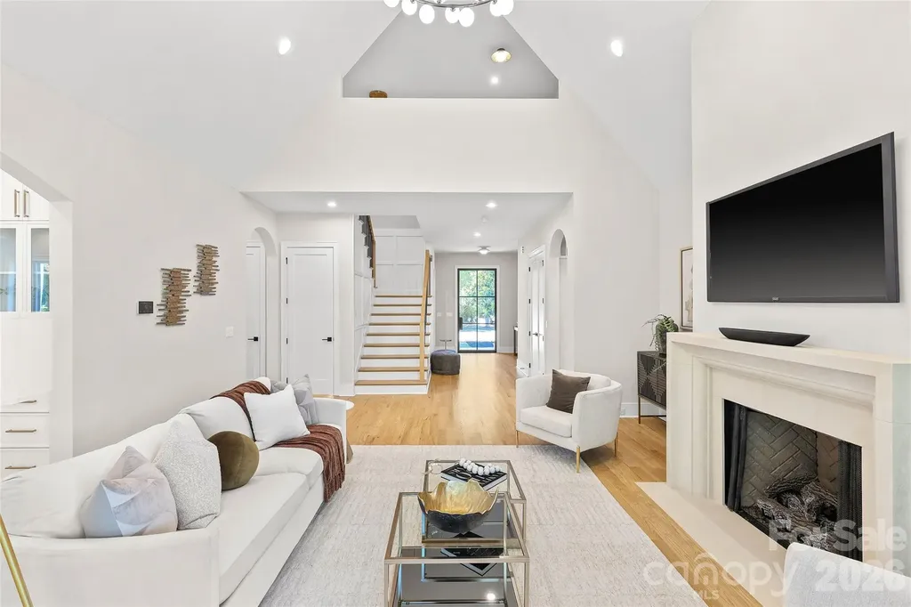 3526 Craig Avenue Charlotte NC 28211