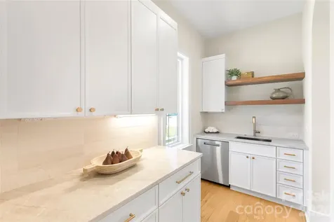 3526 Craig Avenue Charlotte NC 28211
