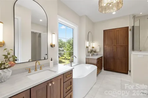 3526 Craig Avenue Charlotte NC 28211