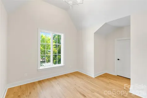 3526 Craig Avenue Charlotte NC 28211
