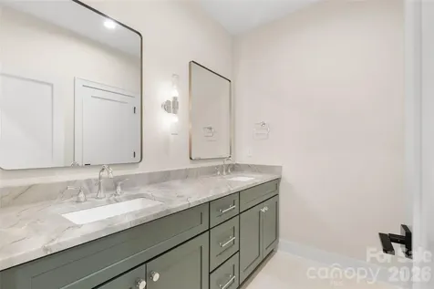 3526 Craig Avenue Charlotte NC 28211