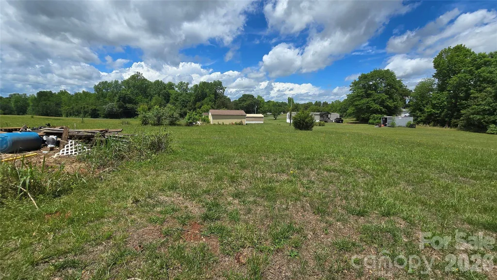 319 Jm Lovelace Road Ellenboro NC 28040