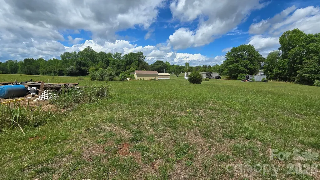 319 Jm Lovelace Road Ellenboro NC 28040