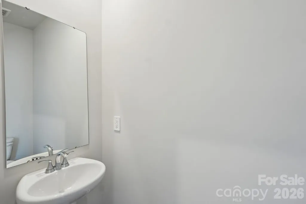 5511 Chambray Terrace Cherryville NC 28021