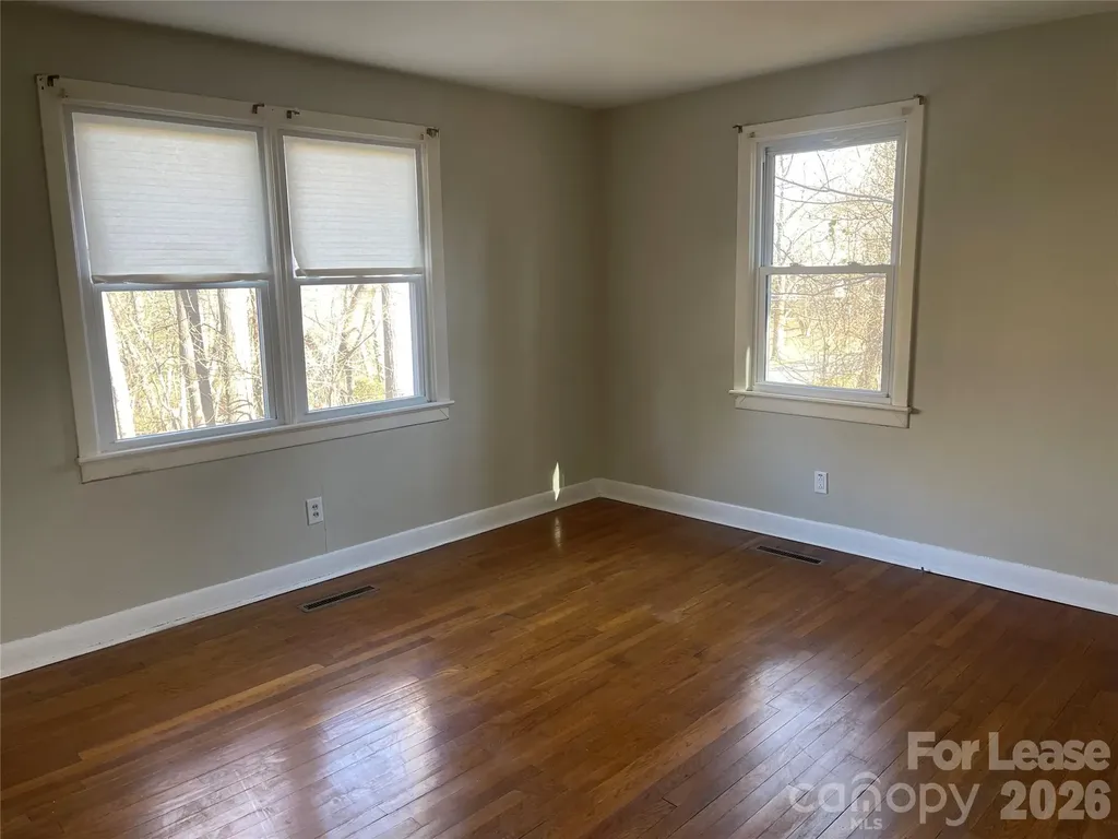 634 23rd Avenue NE Hickory NC 28601