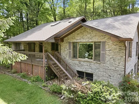 1 Mountain Heritage Place Candler NC 28715
